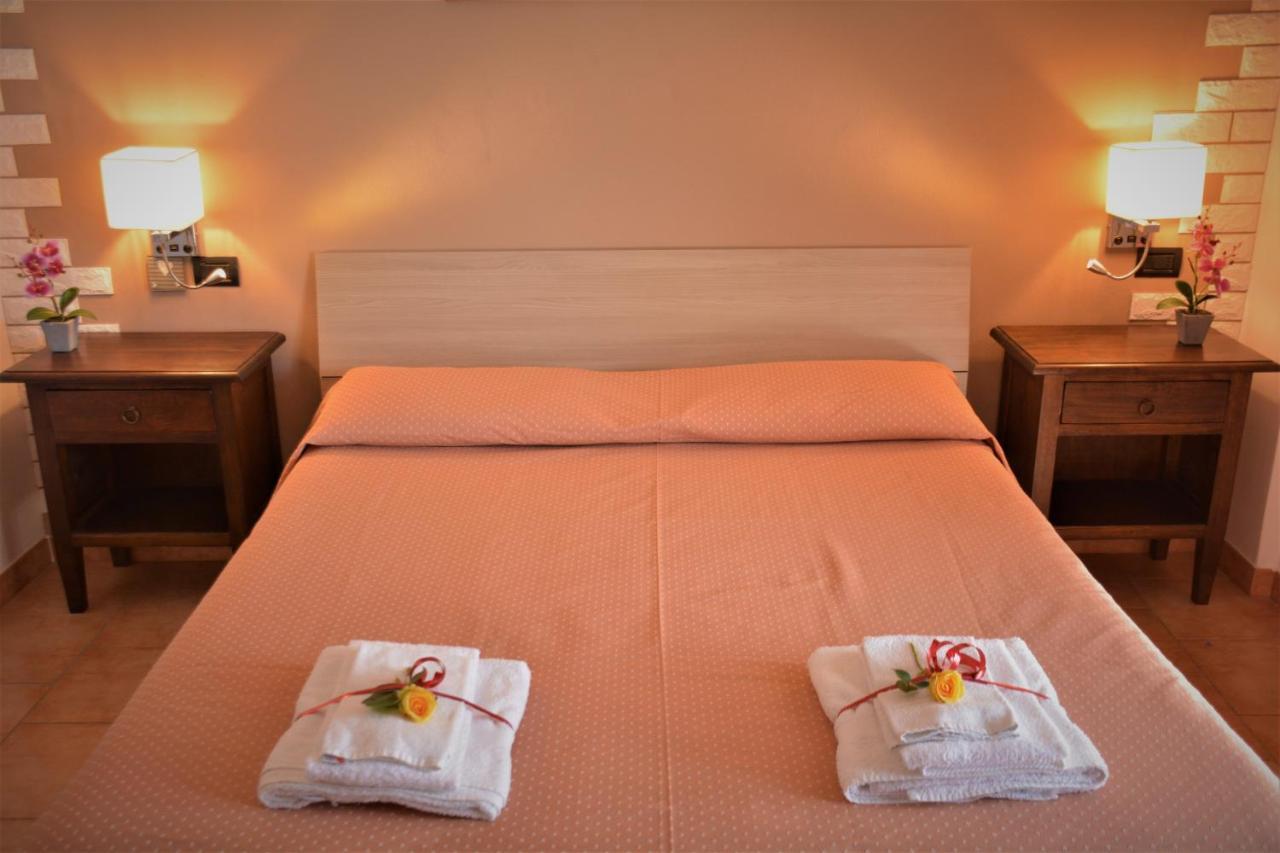 Hotel Villa Paradiso Riparbella Buitenkant foto