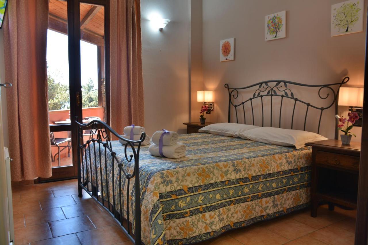 Hotel Villa Paradiso Riparbella Buitenkant foto