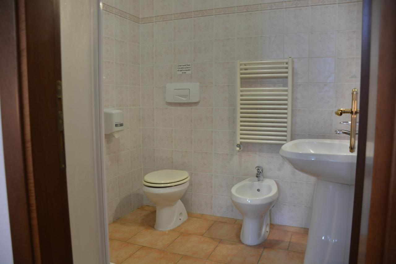 Hotel Villa Paradiso Riparbella Buitenkant foto