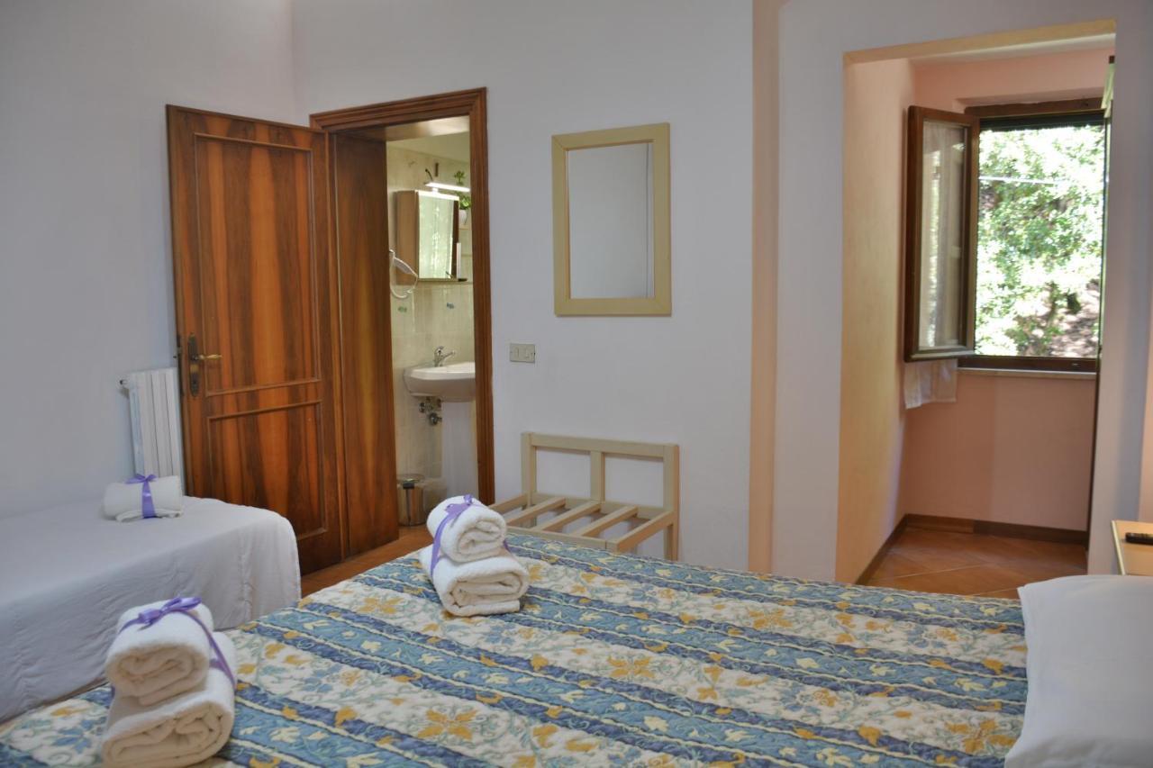Hotel Villa Paradiso Riparbella Buitenkant foto