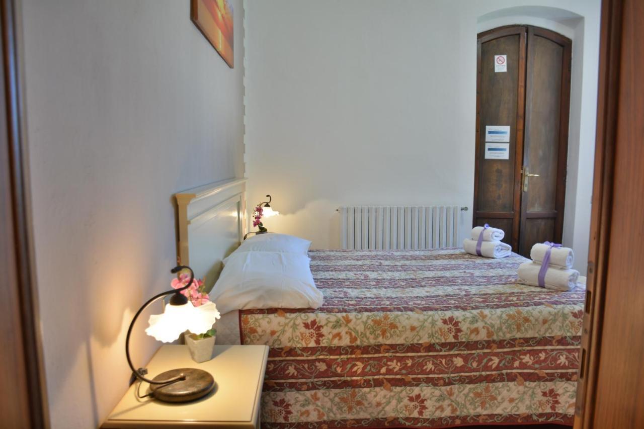 Hotel Villa Paradiso Riparbella Buitenkant foto