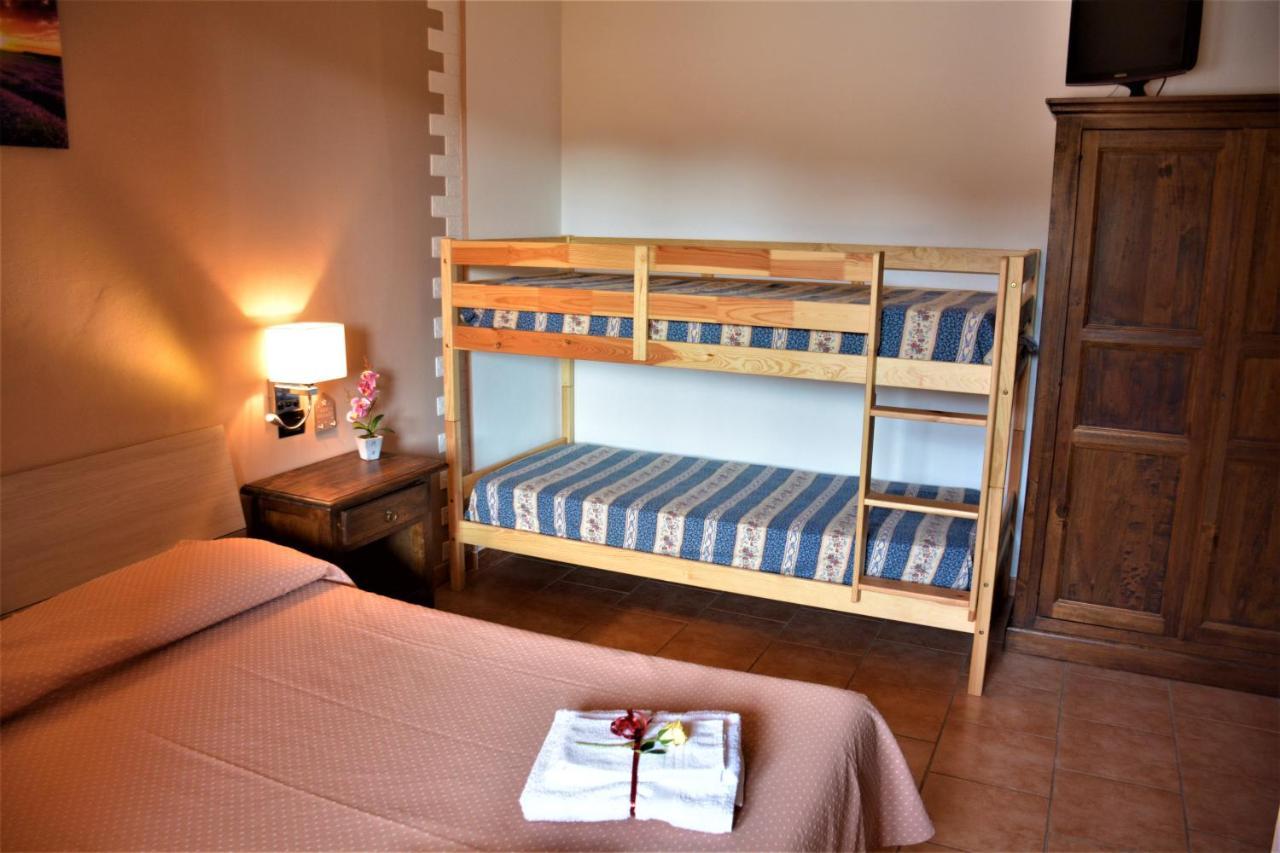 Hotel Villa Paradiso Riparbella Buitenkant foto