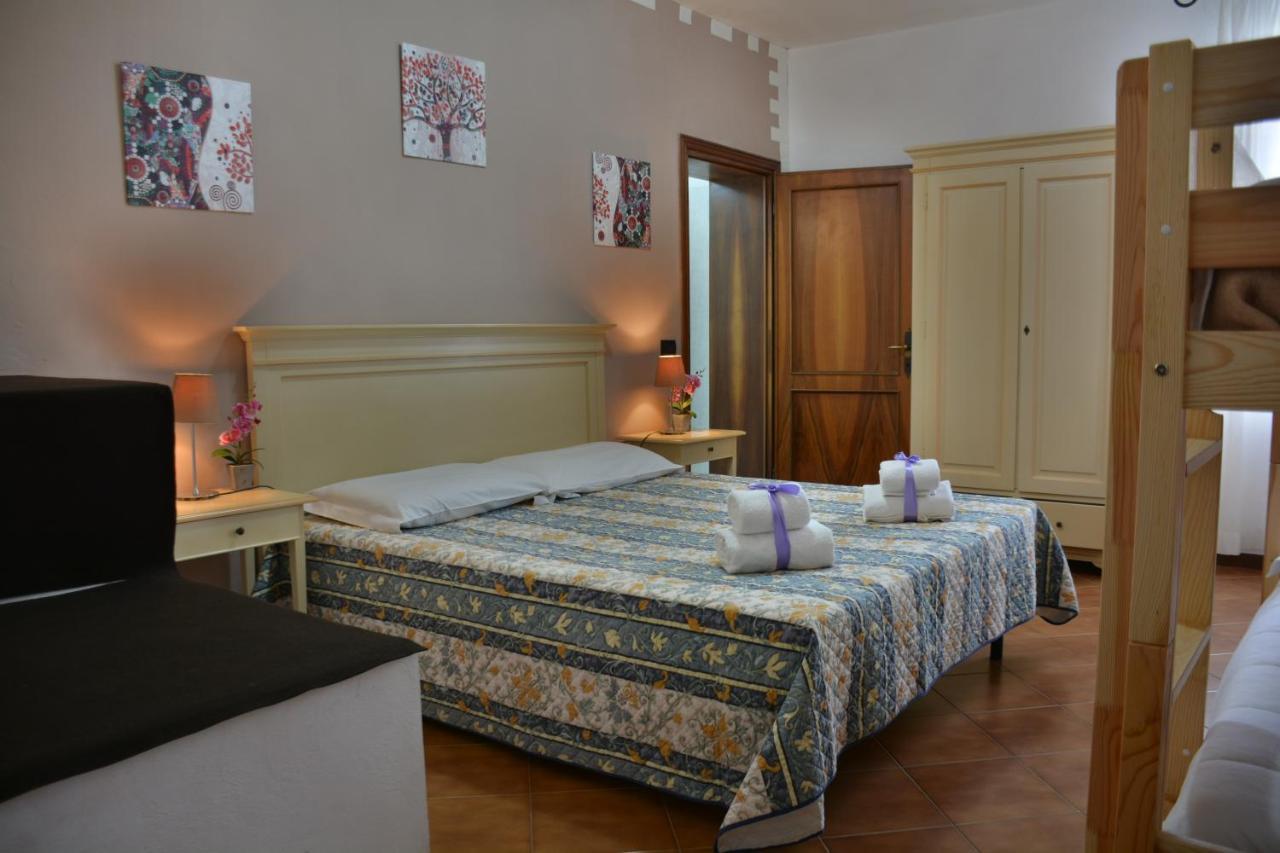 Hotel Villa Paradiso Riparbella Buitenkant foto